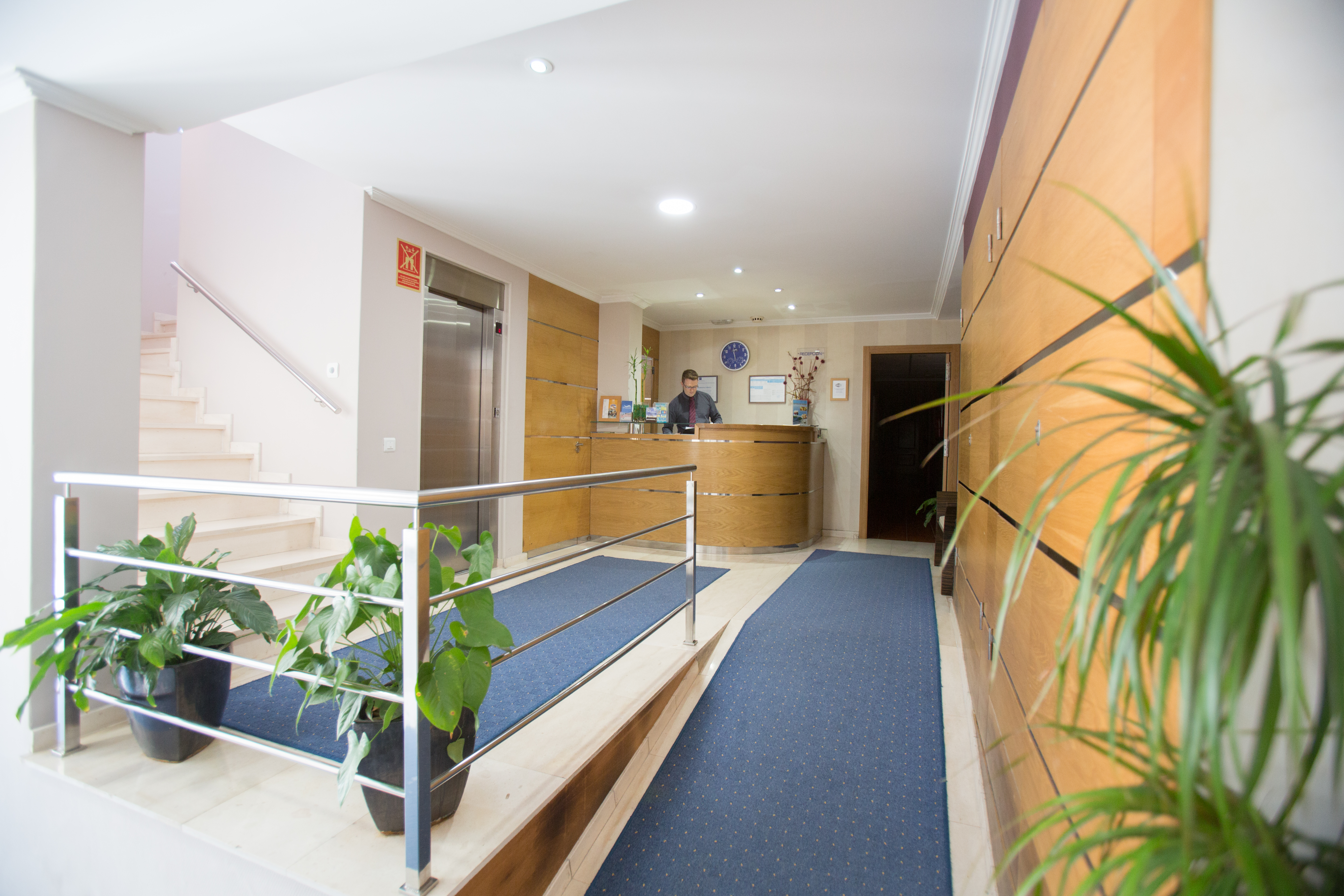 Dabarca Hotel Apartamentos
