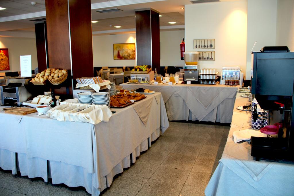 Canelas Hotel