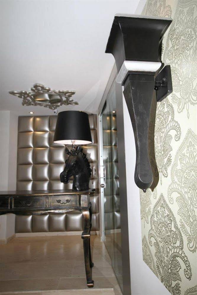 Apartamentos Alvear Suites