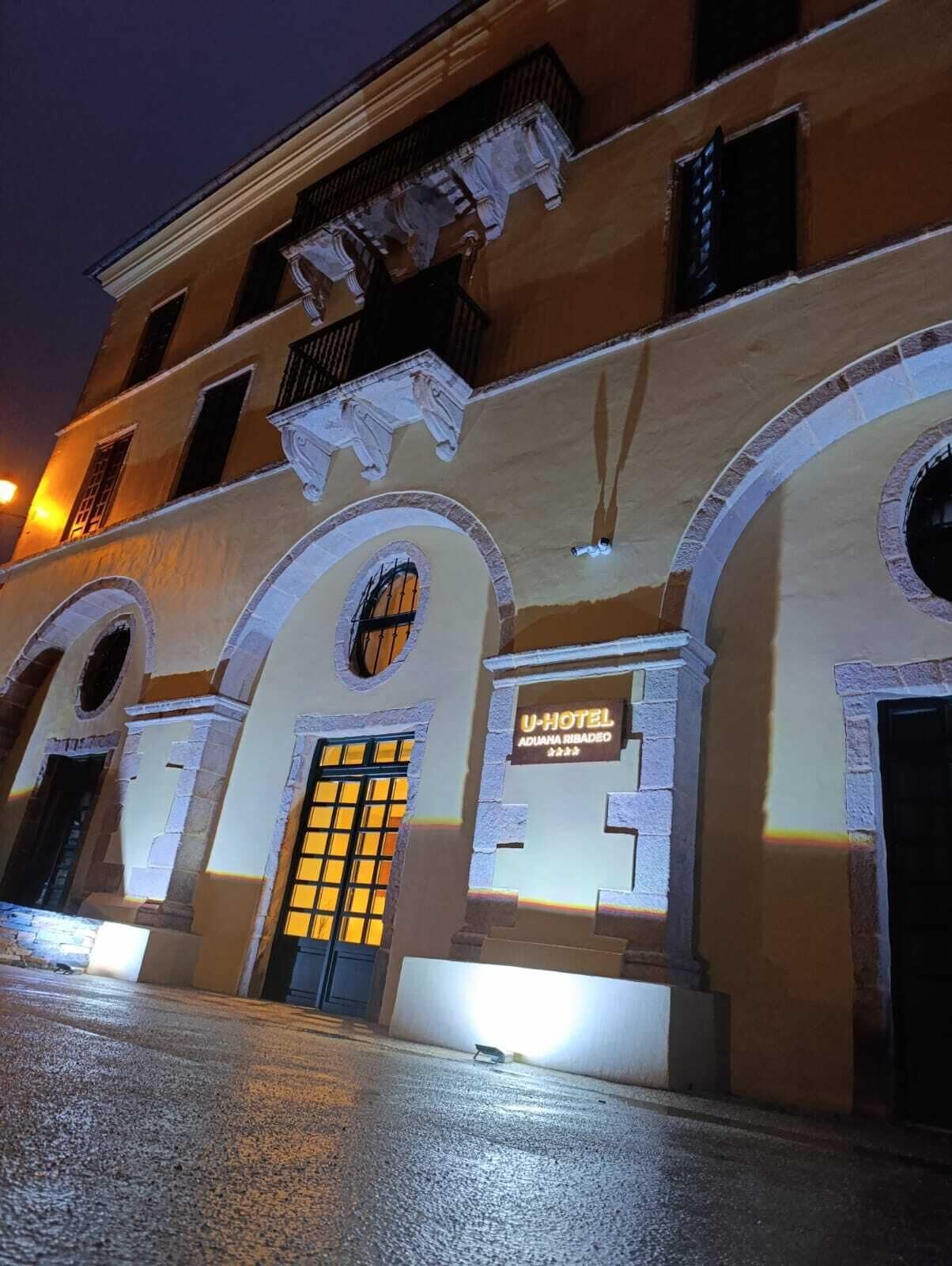 U-Hotel Aduana Ribadeo