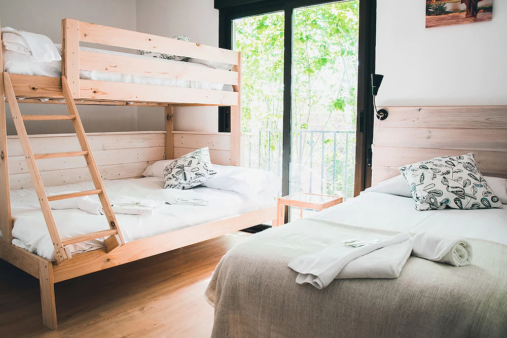 Latas Surf Lodge