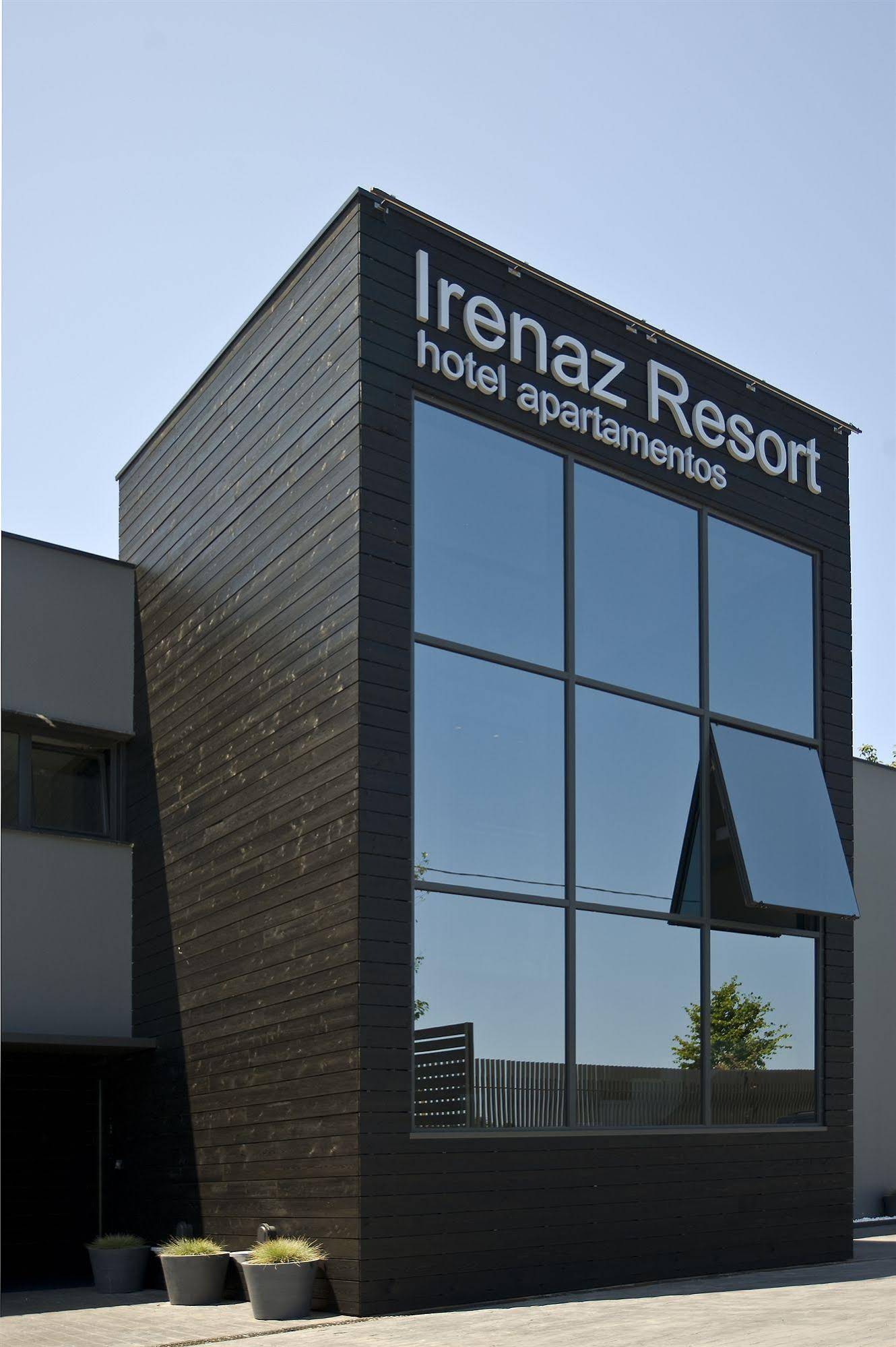 Irenaz Resort Hotel Apartamentos