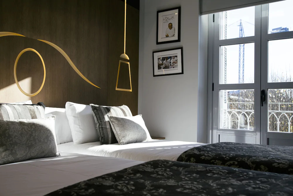 LEGAZPI DOCE Rooms & Suites