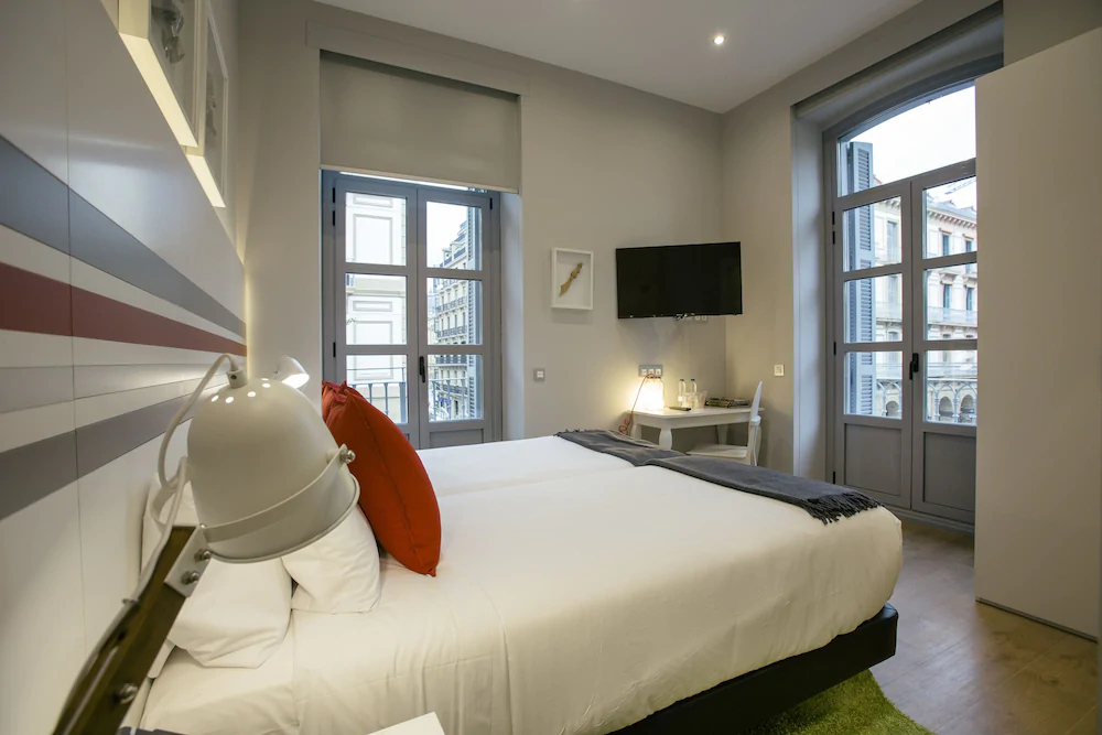 LEGAZPI DOCE Rooms & Suites