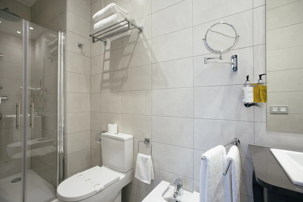 LEGAZPI DOCE Rooms & Suites