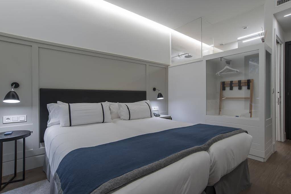 Sansebay Hotel