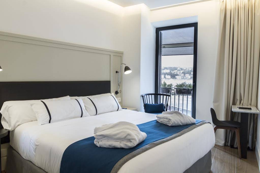 Sansebay Hotel