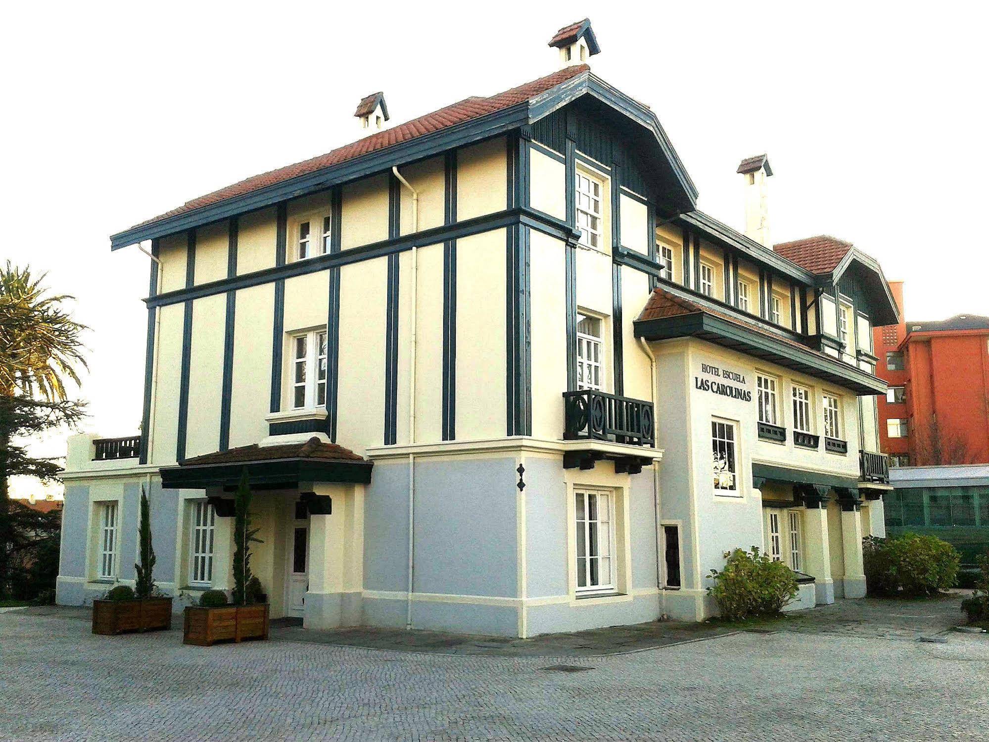 Escuela Las Carolinas