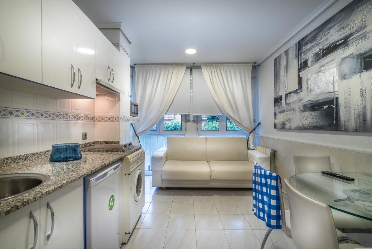 Las Brisas Apartamentos