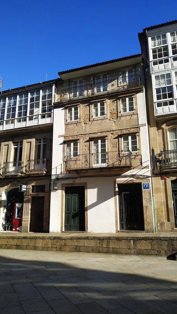 Hostal Pico Sacro I