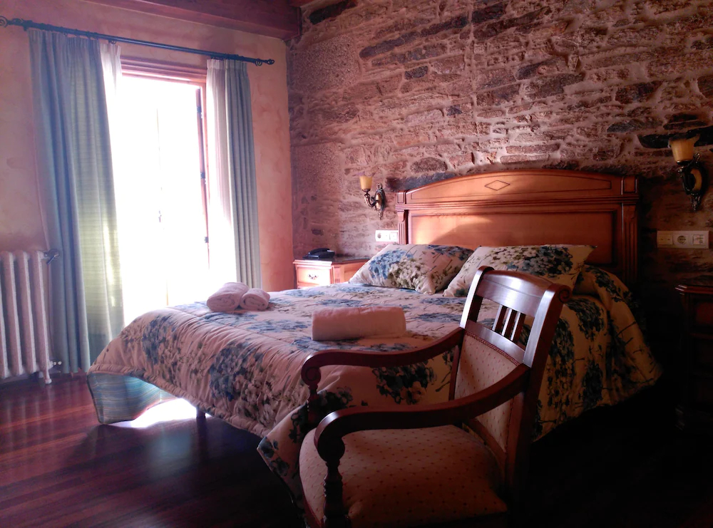 Hotel Pico Sacro II