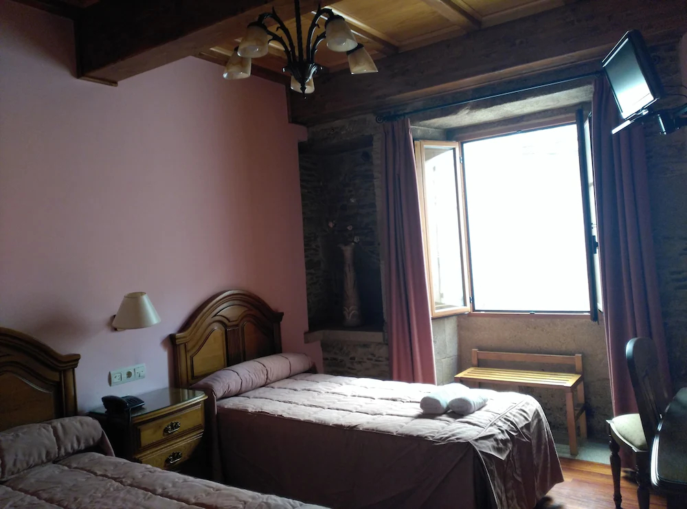 Hotel Pico Sacro II