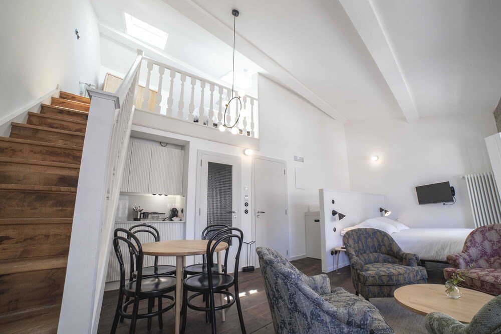 Infernino Apartments