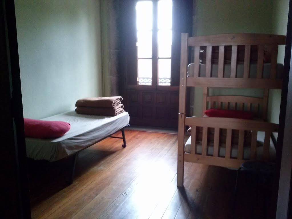 Roots&Boots Singular Hostel