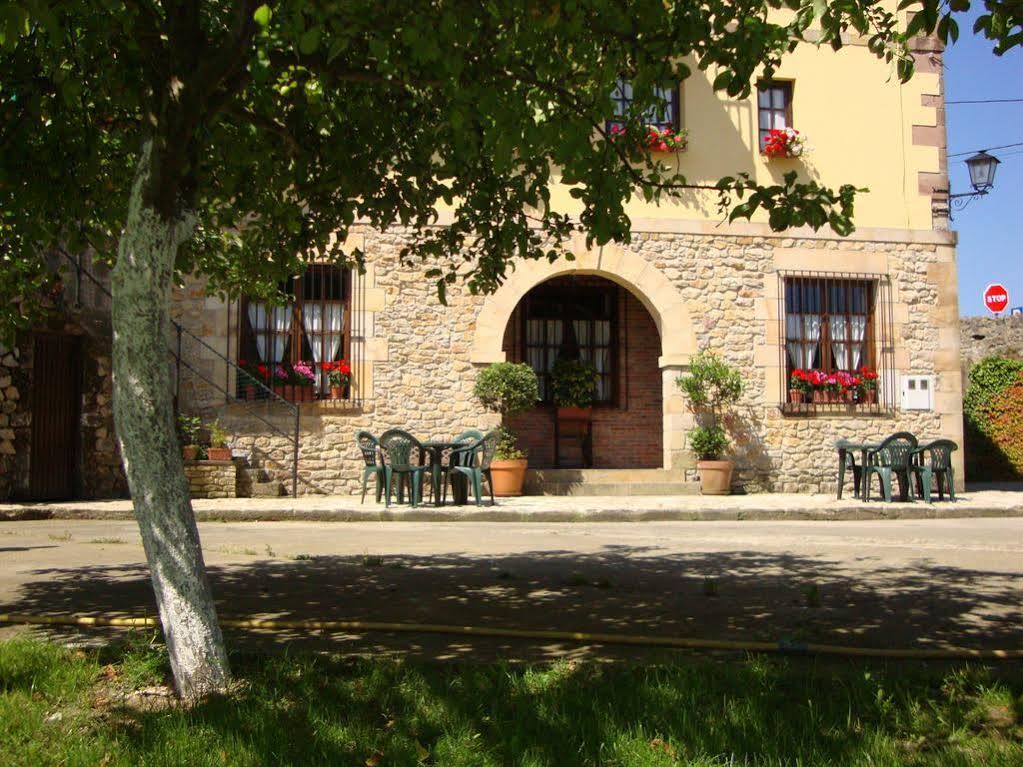 La Casa Solariega