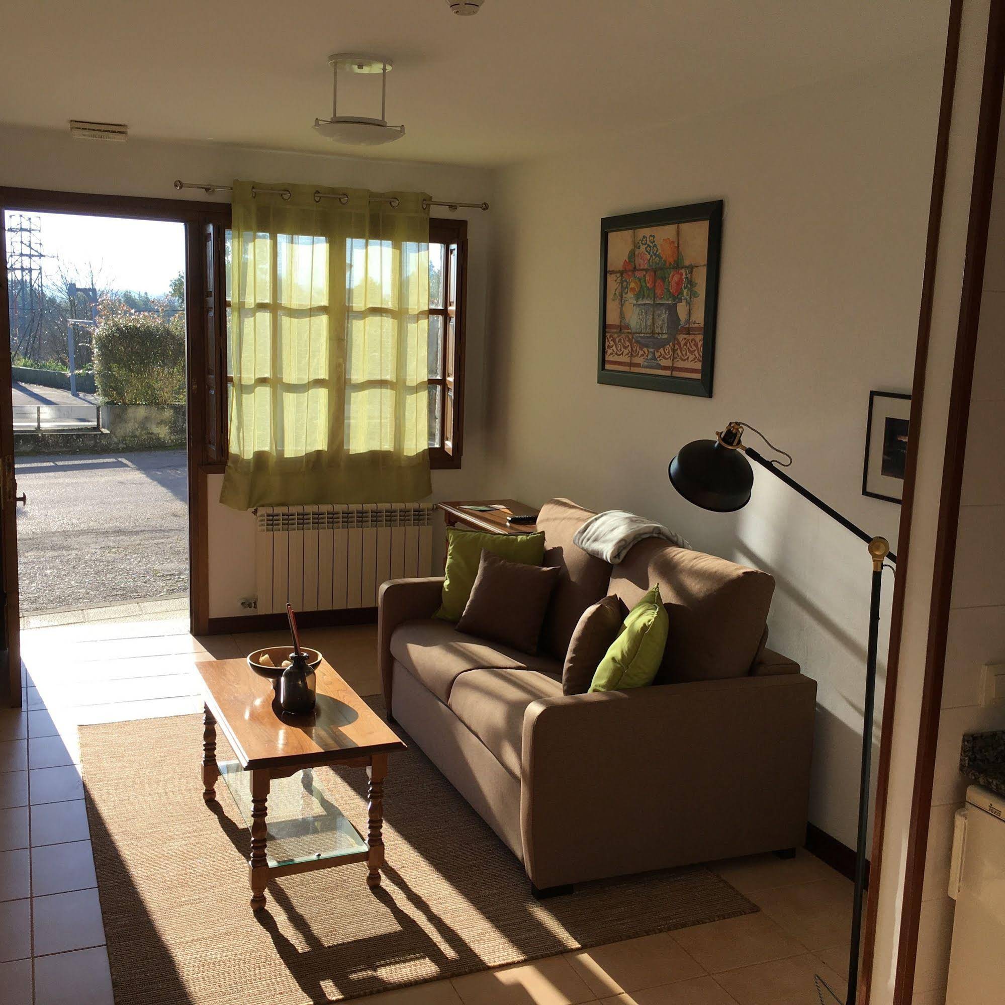 Apartamentos El Cardeo