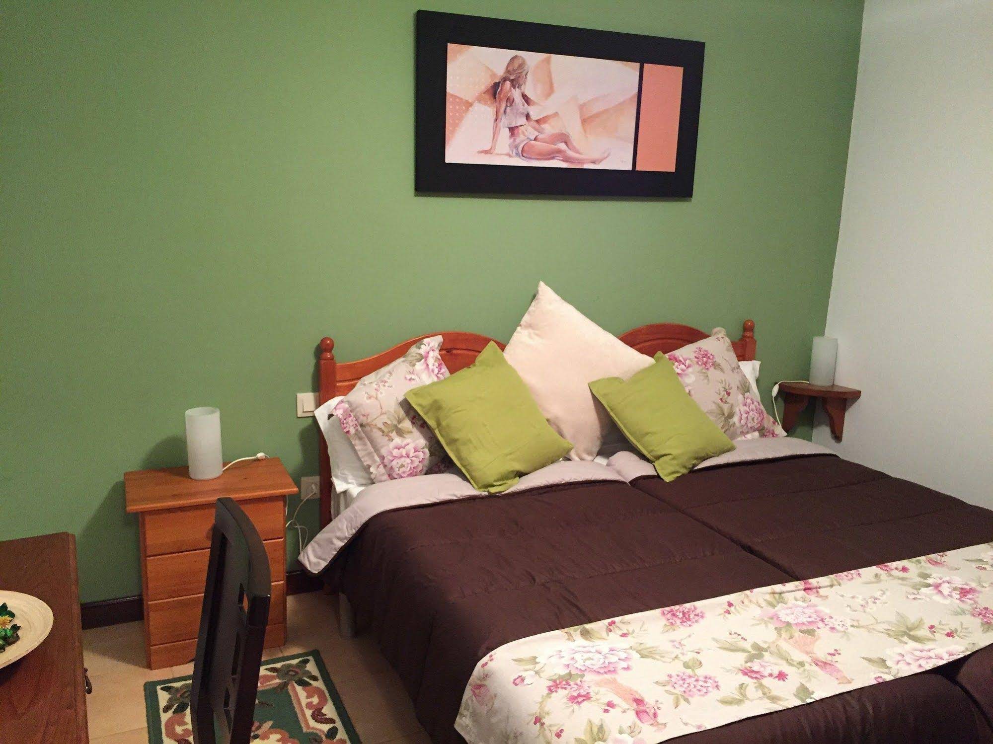 Apartamentos El Cardeo