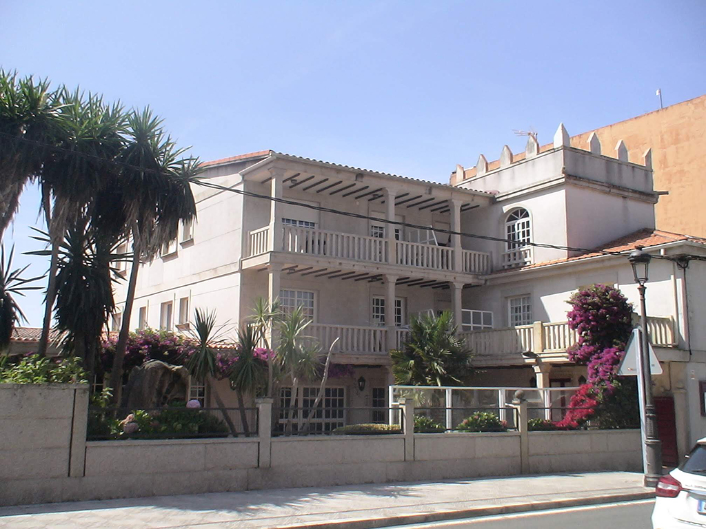 Apartamentos Revo Salinas 3000