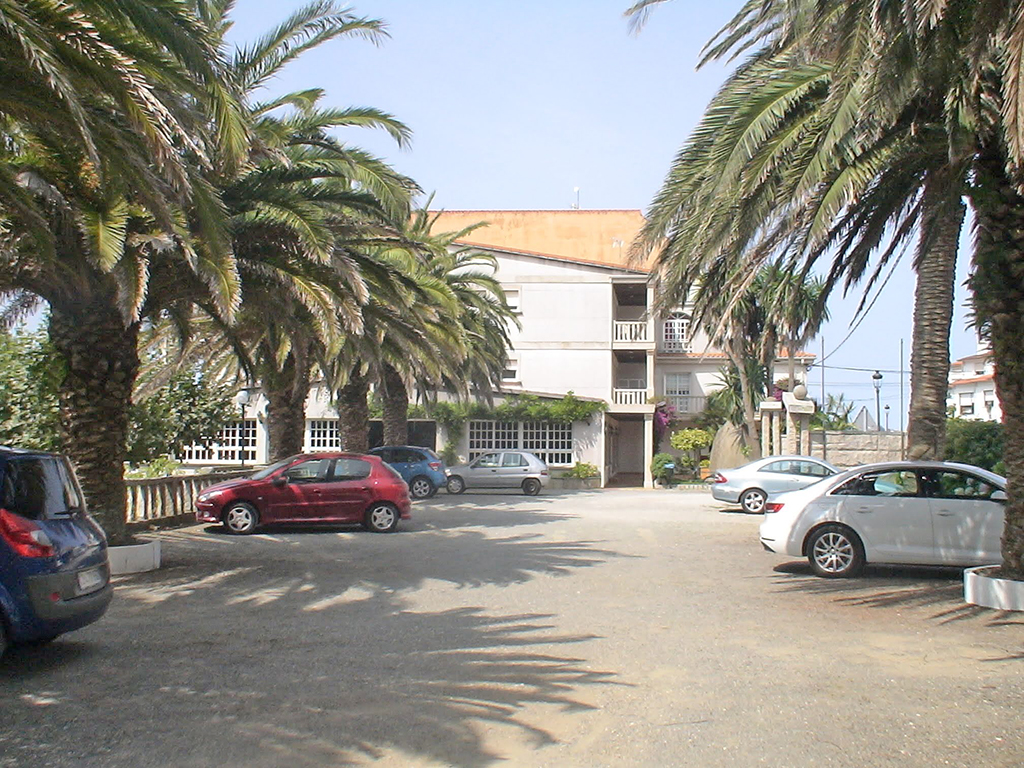 Apartamentos Revo Salinas 3000