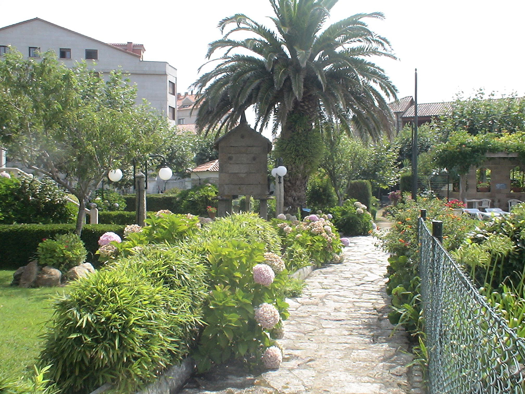 Apartamentos Revo Salinas 3000