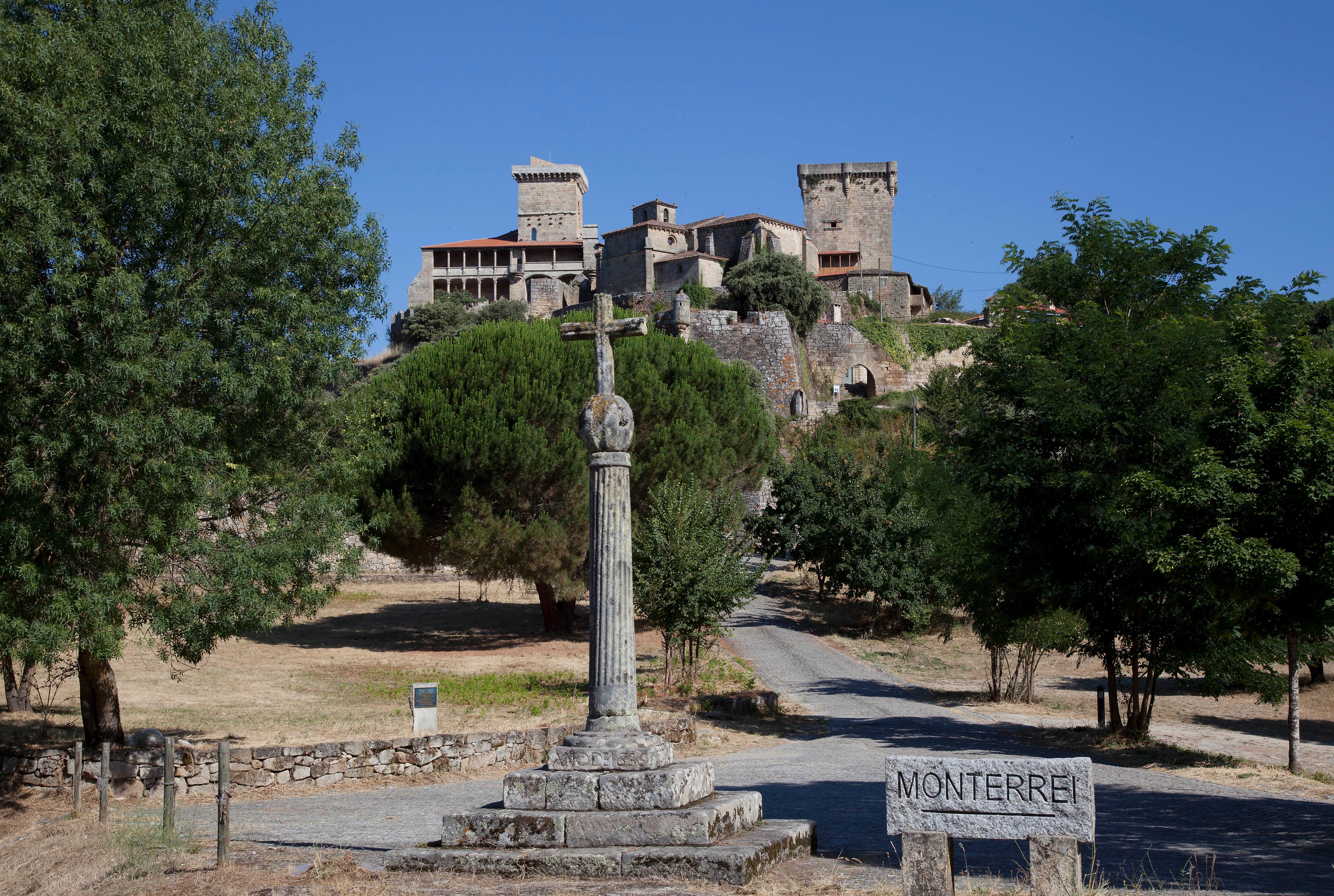 Parador Castillo de Monterrei