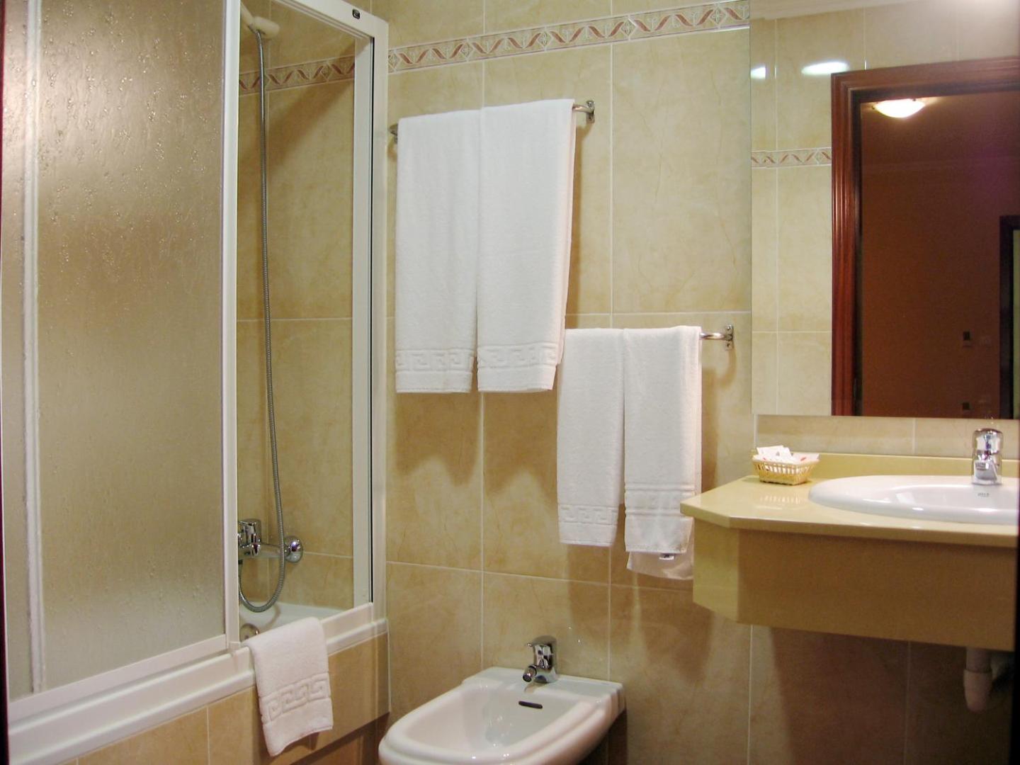 Hotel Avion