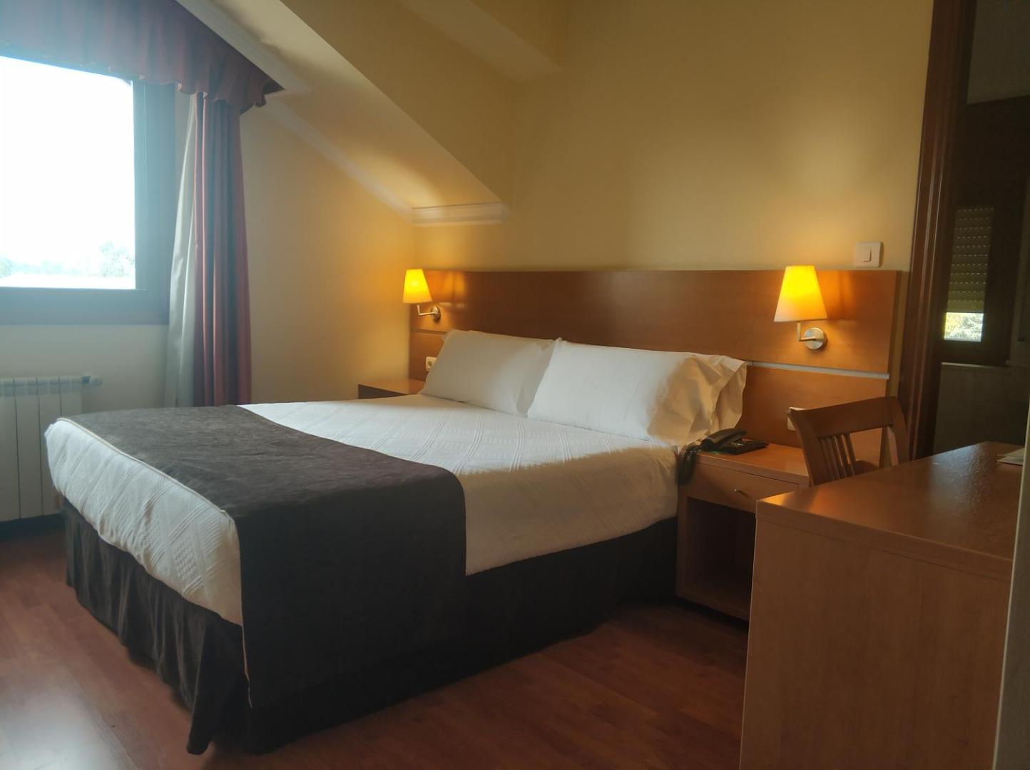 Hotel Avion