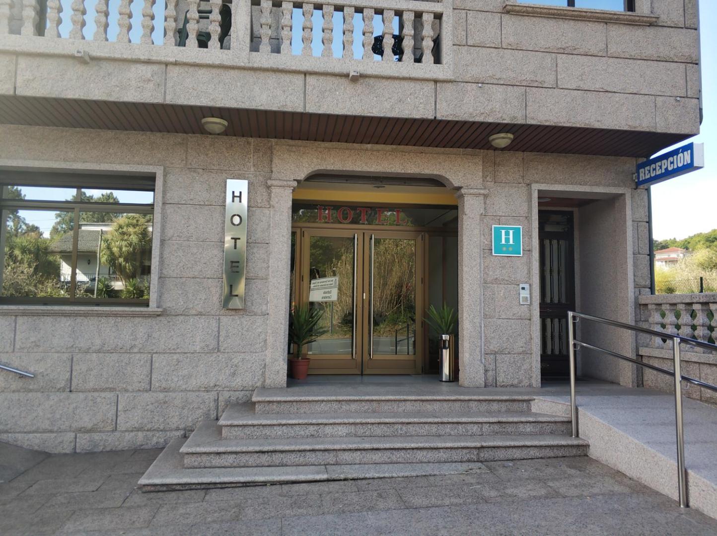 Hotel Avion