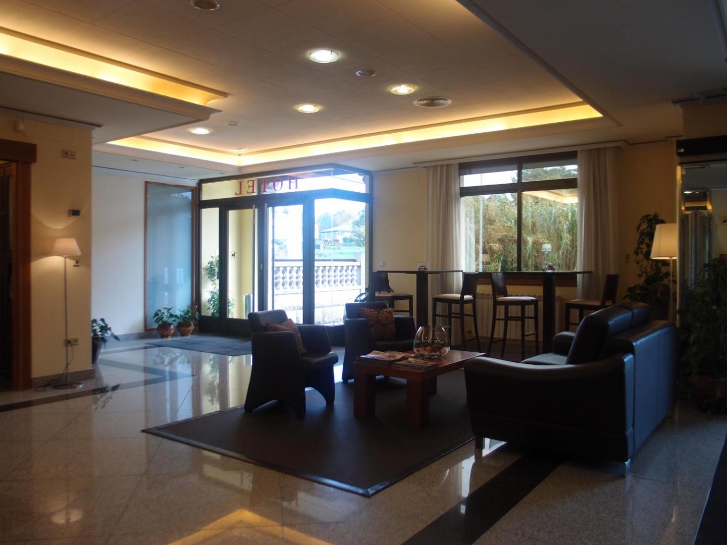 Hotel Avion