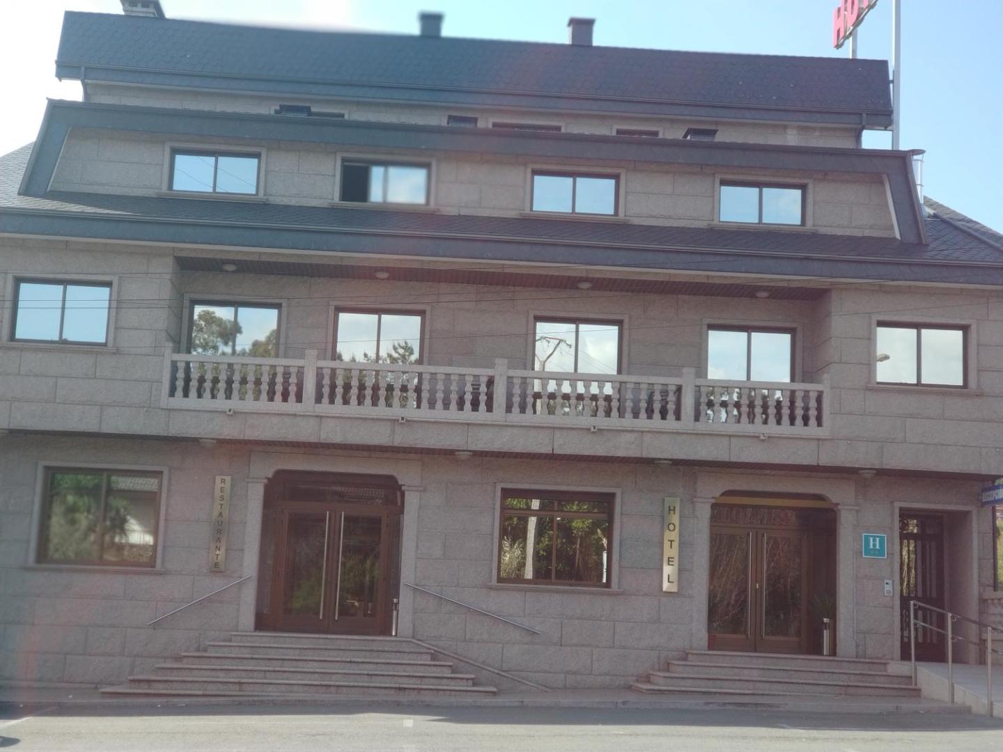 Hotel Avion
