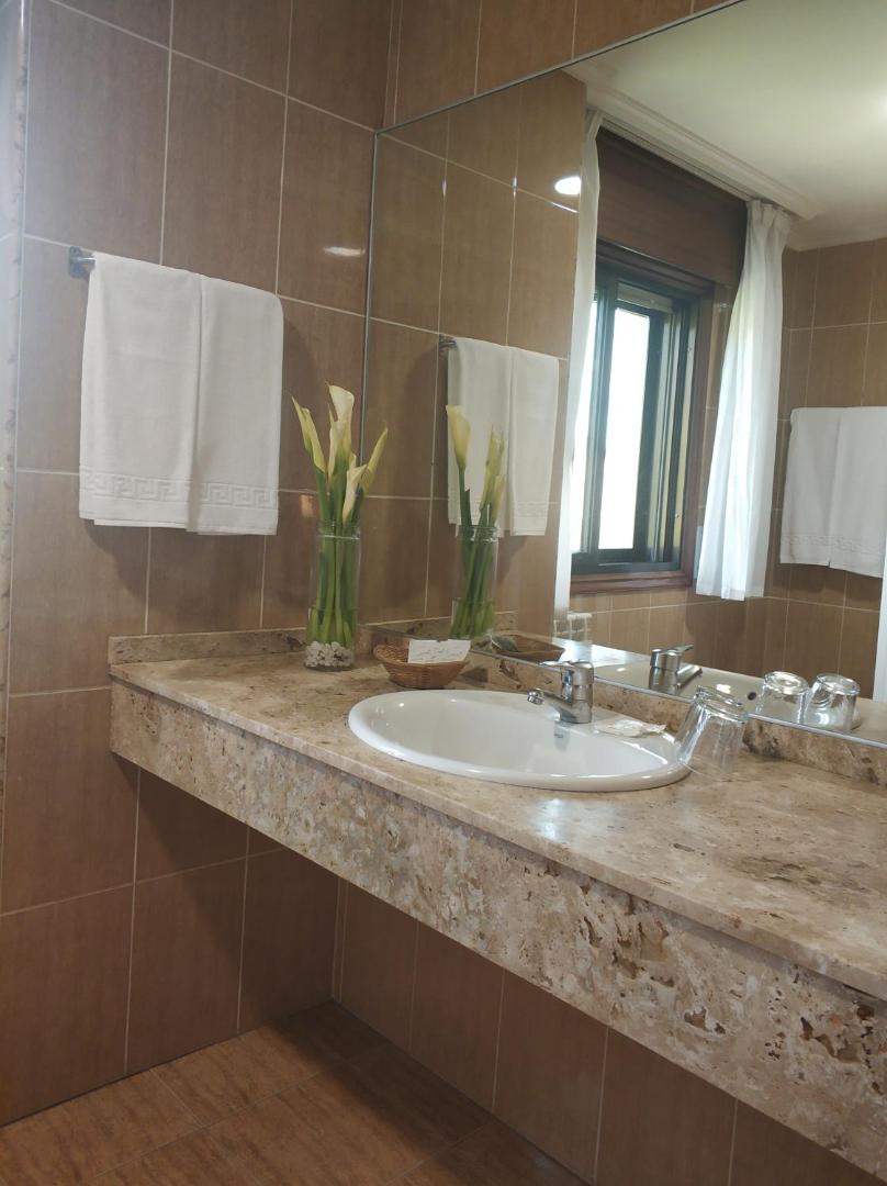 Hotel Avion