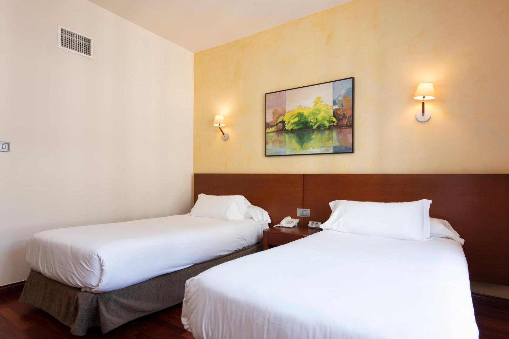 Maroa Hotel