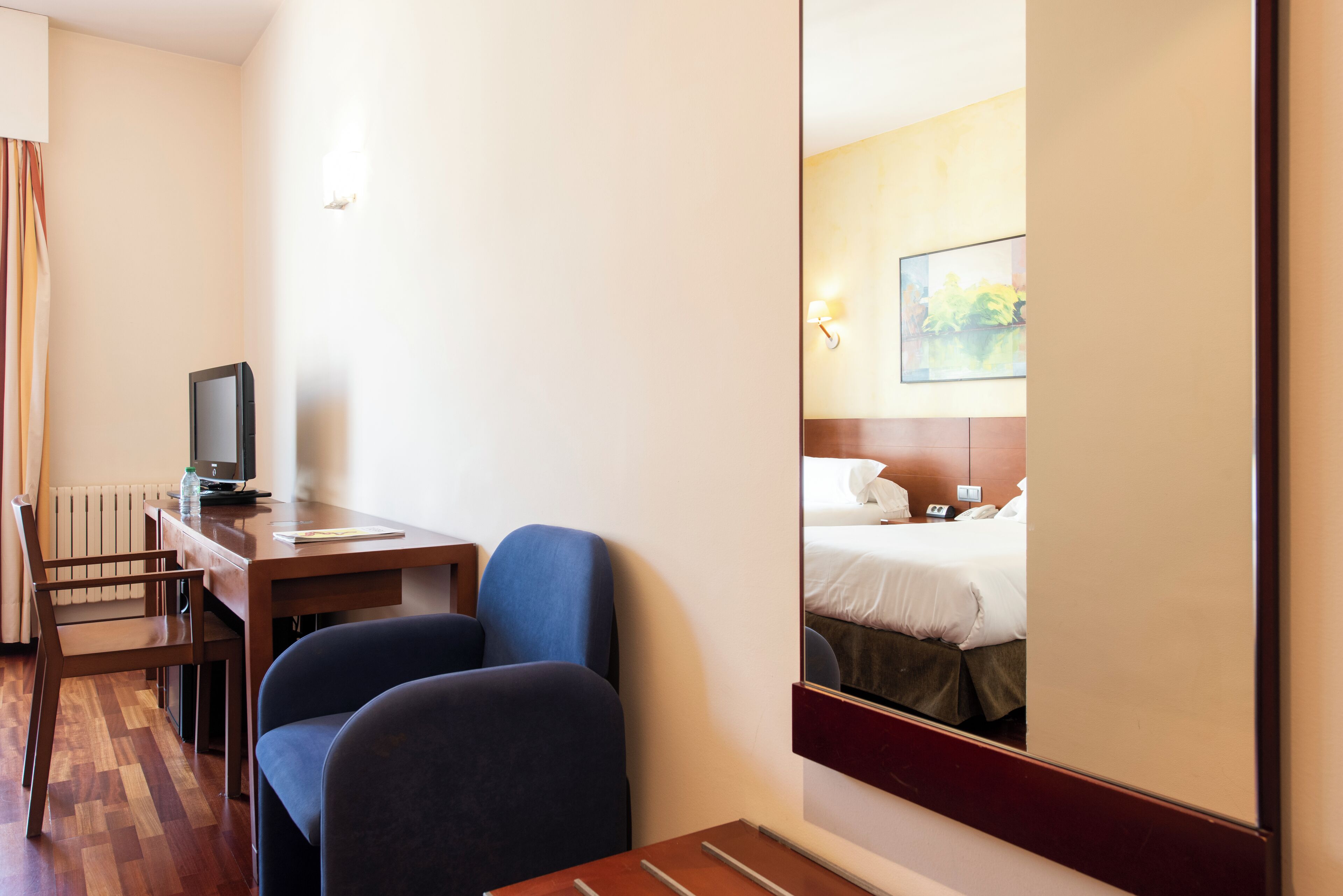 Maroa Hotel