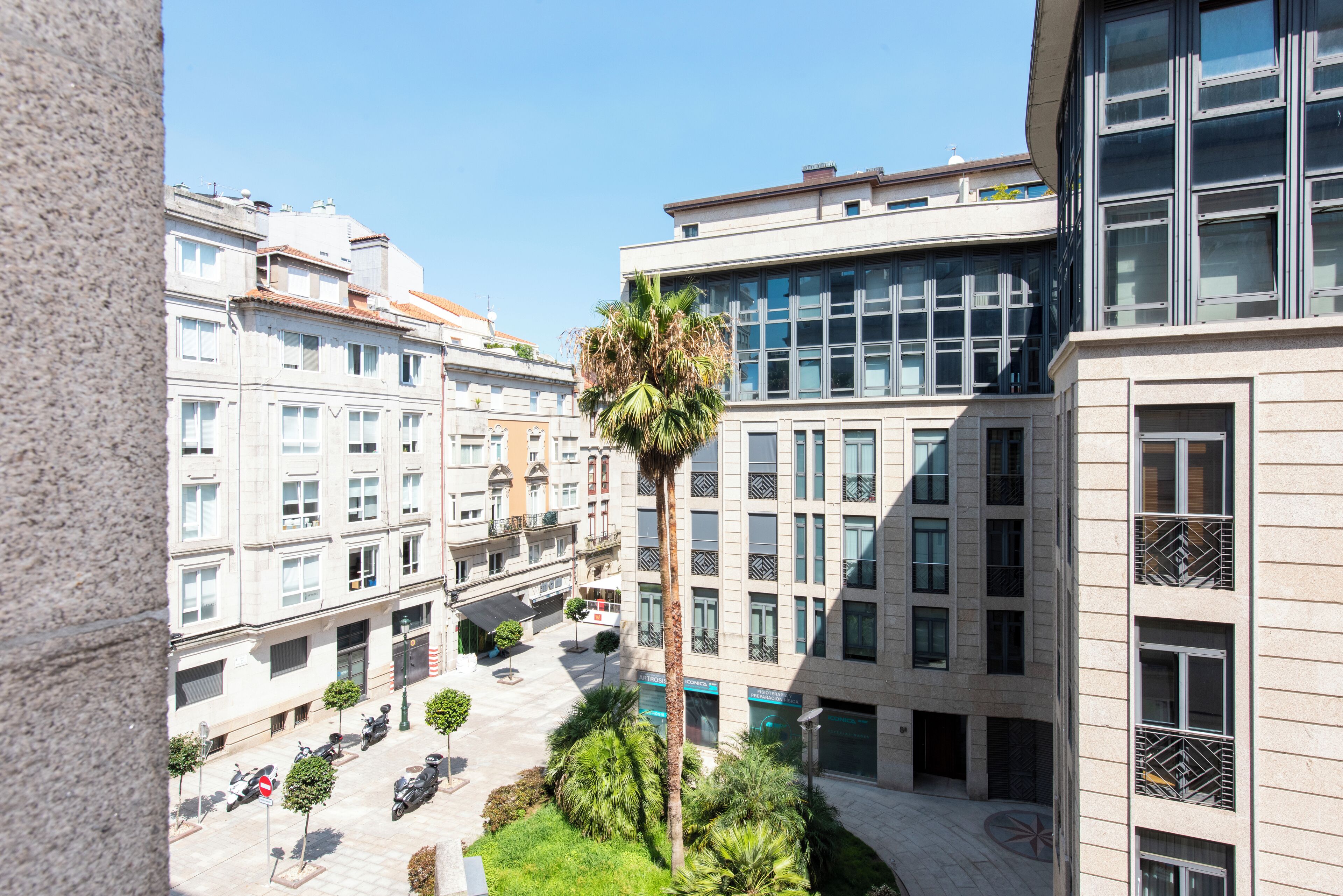 Maroa Hotel