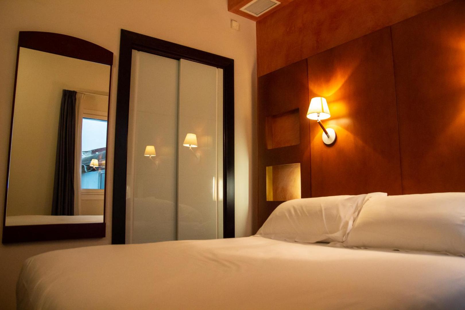 Maroa Hotel