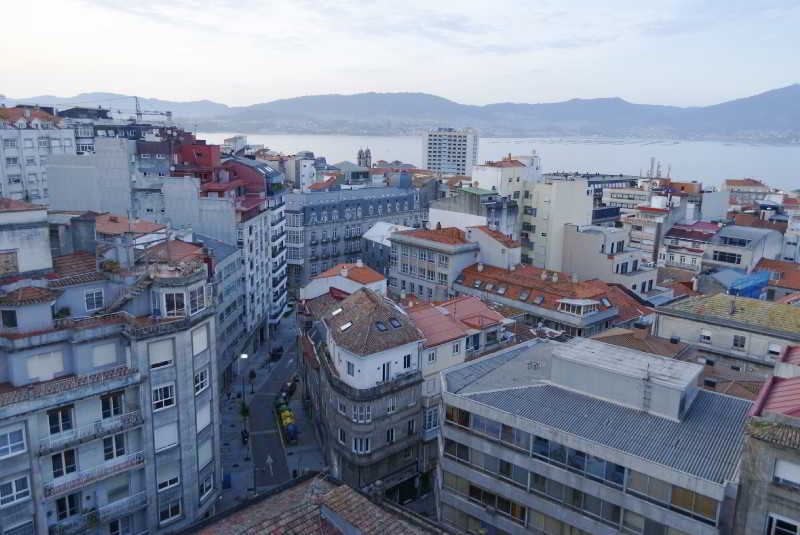 Vigo Plaza