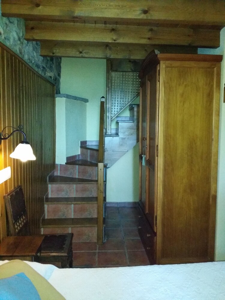 Trisqueles y Buganvillas