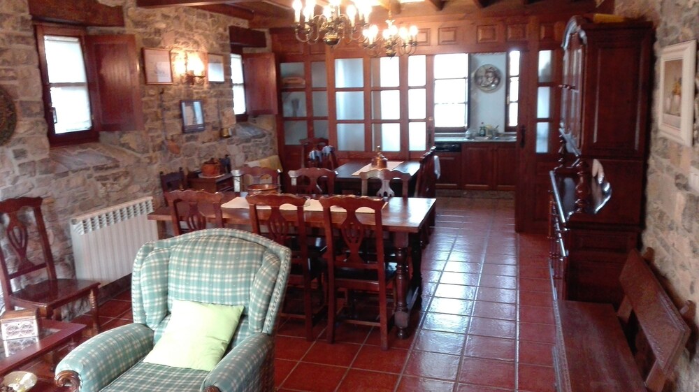 Trisqueles y Buganvillas