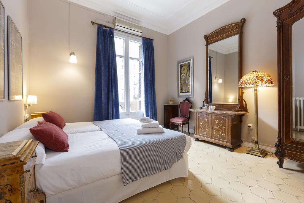 AinB Bed & Breakfast Via Laietana