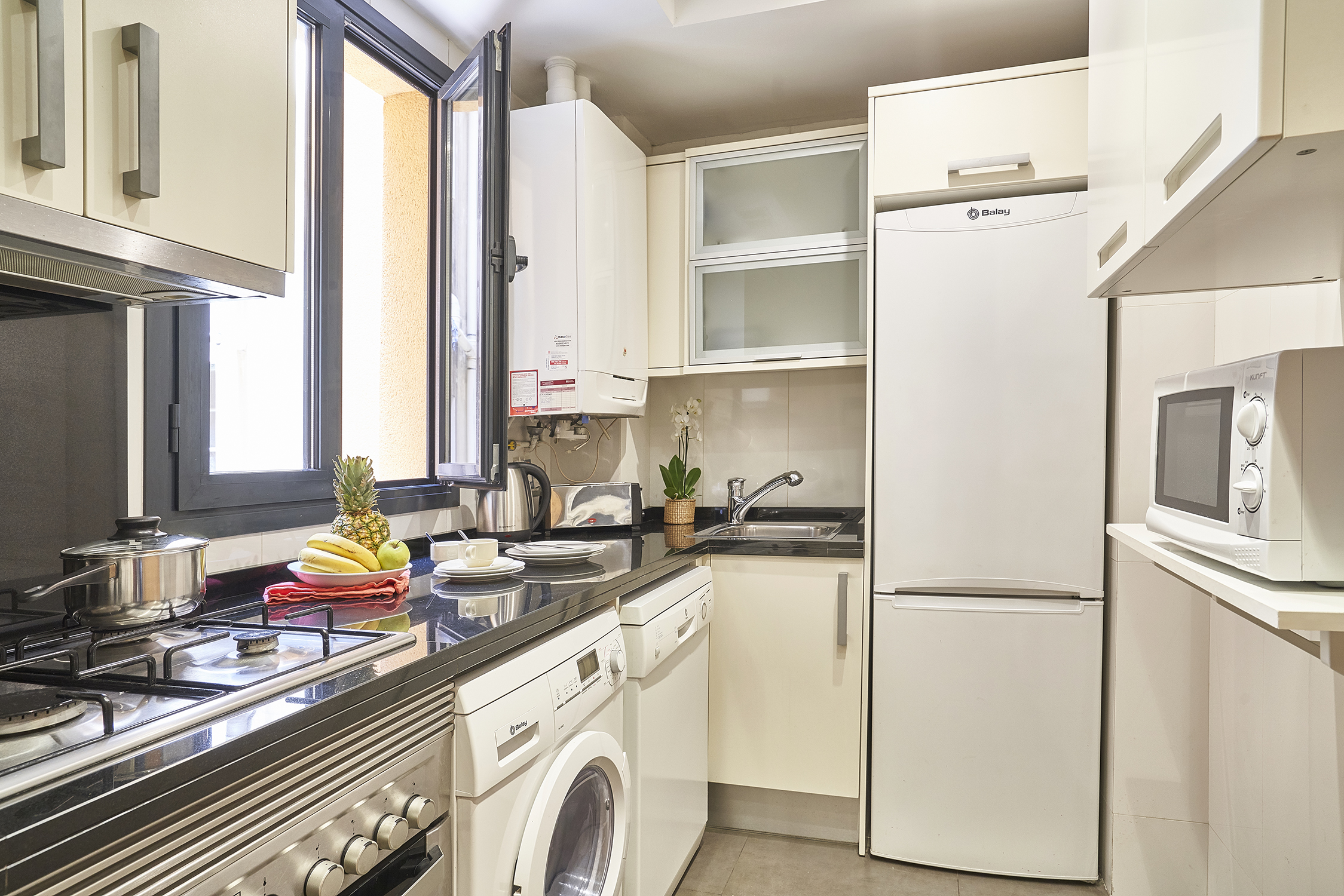 AinB Sagrada Familia Apartments