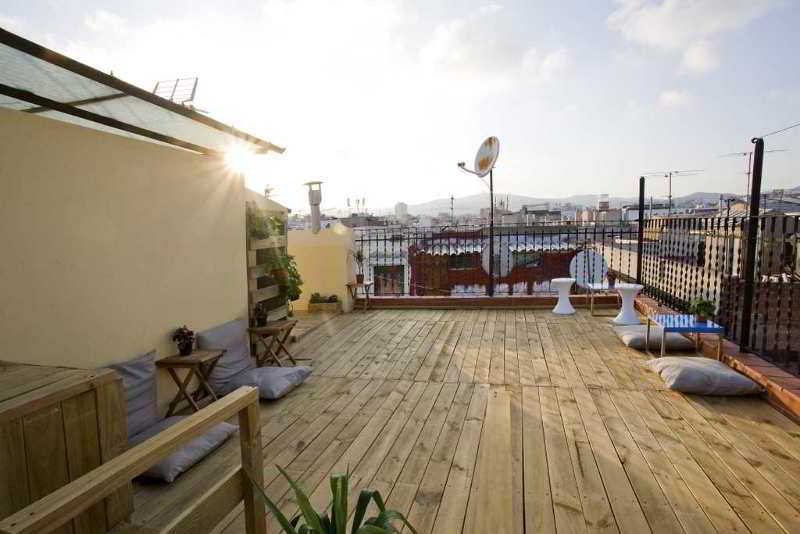 Apartamentos Colon 3000