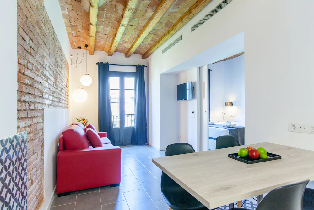 Aparteasy - Deluxe Family Apartments with Pool