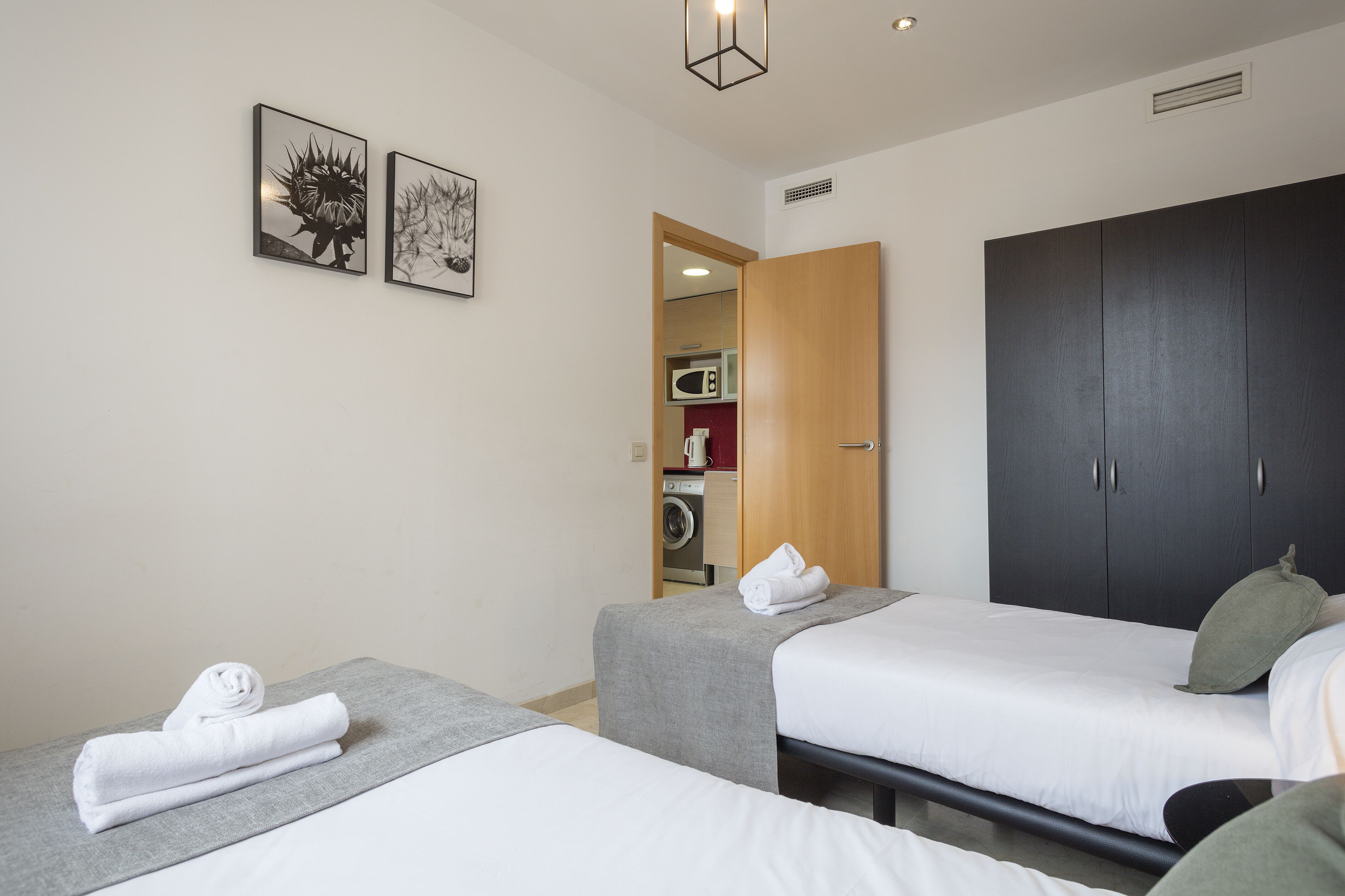 SLEEP Fira by STAY