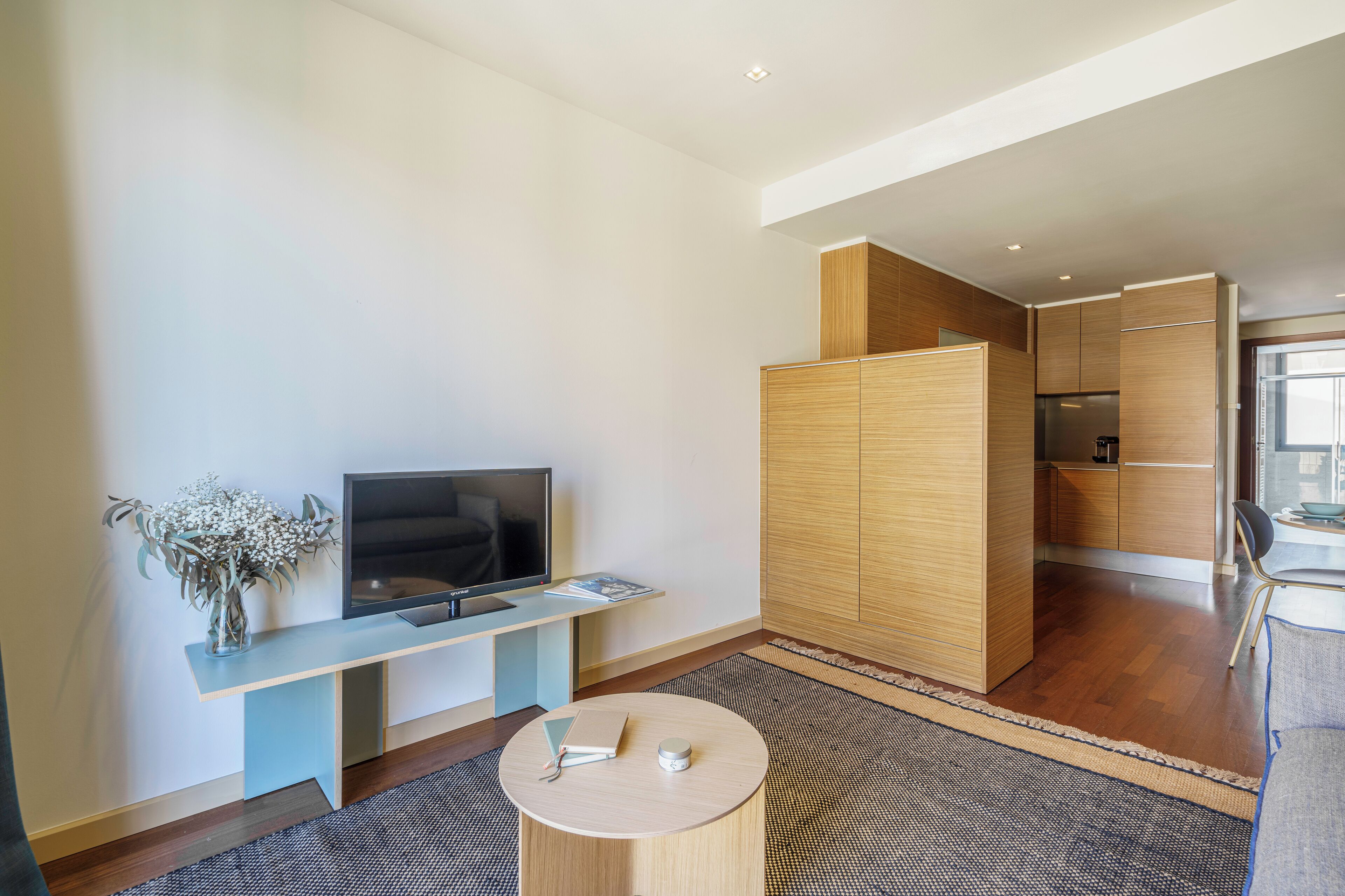 Aspasios Diagonal Art Apartments