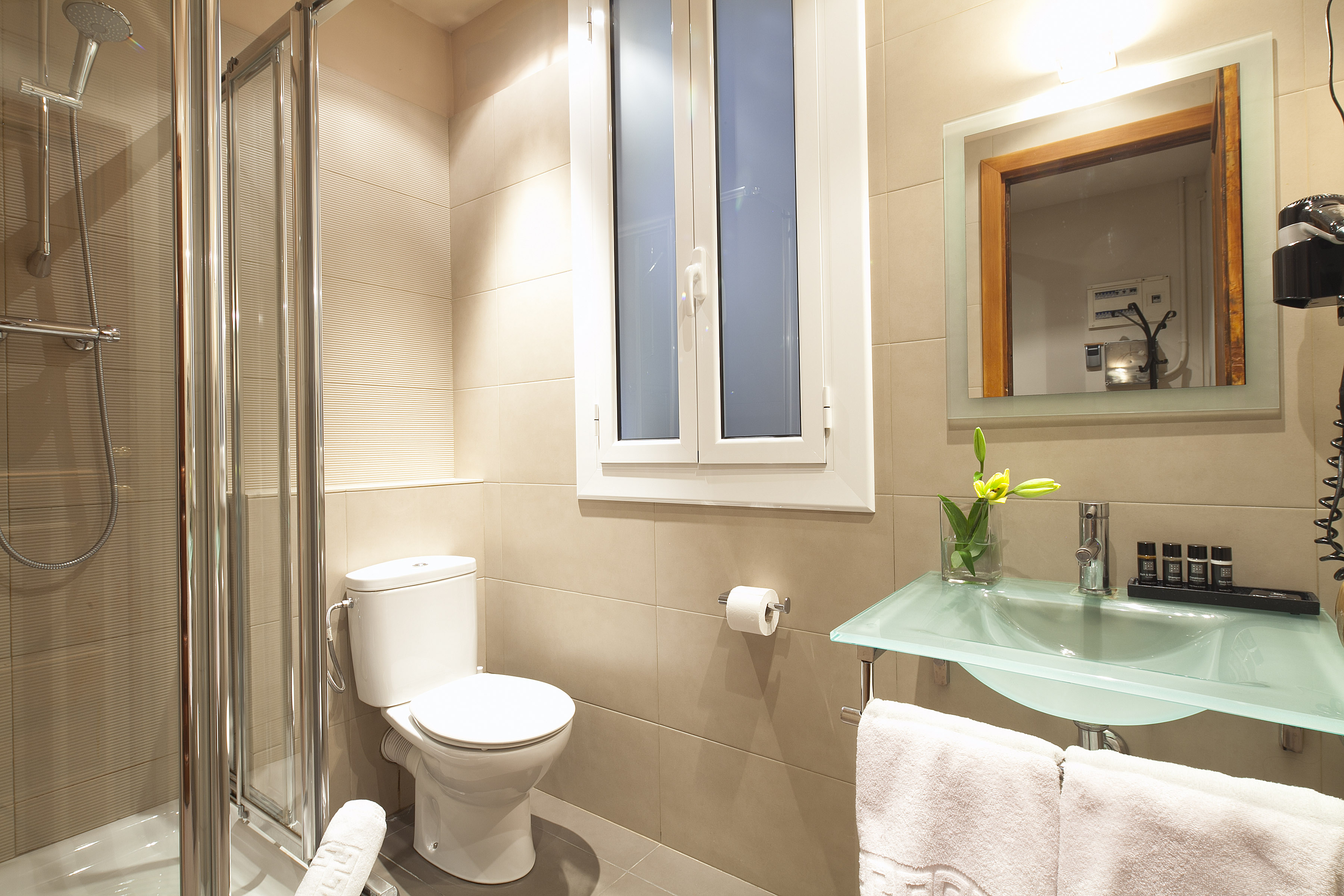 Aspasios Urquinaona Design Barcelona