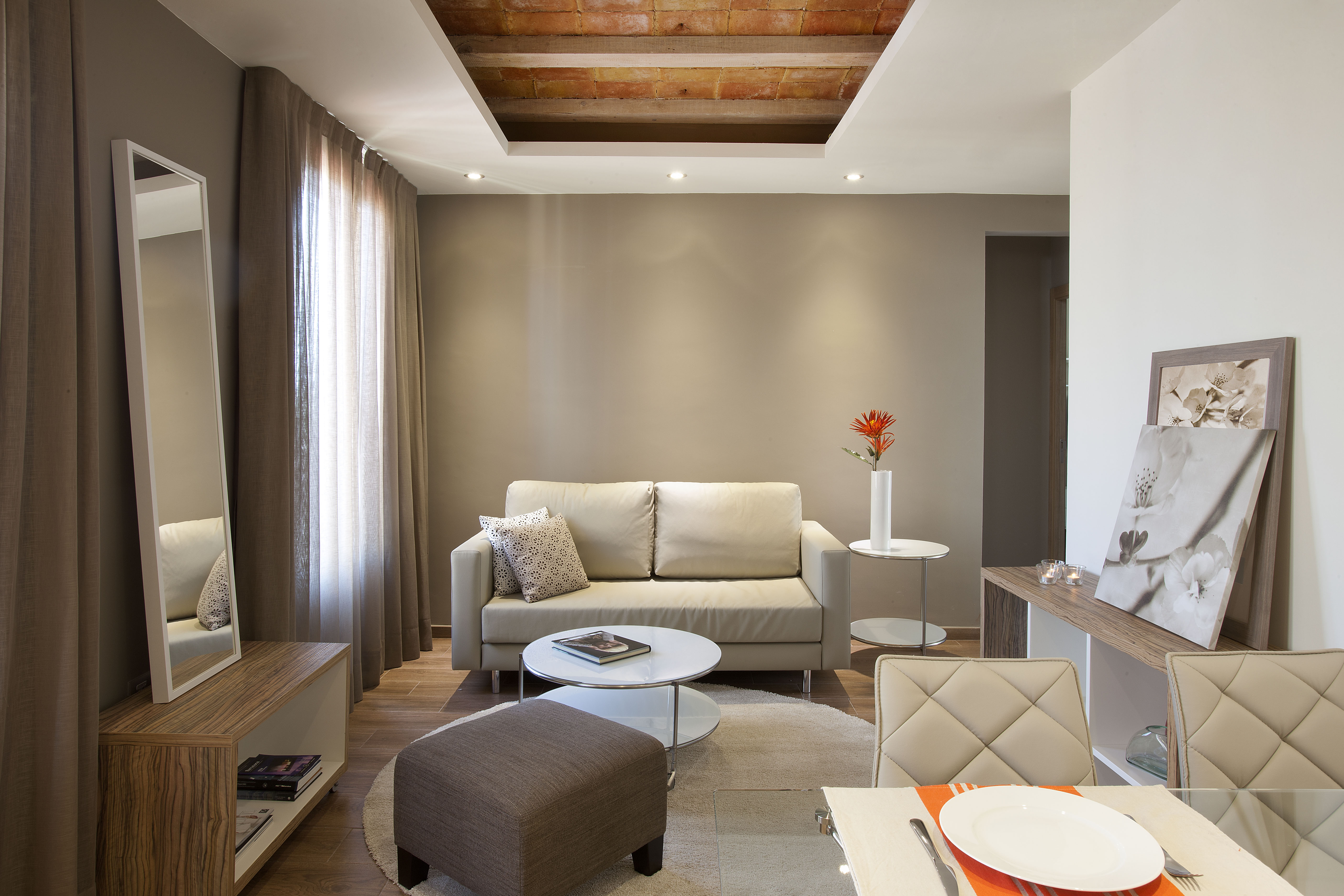 Barcelona Apartment Milà