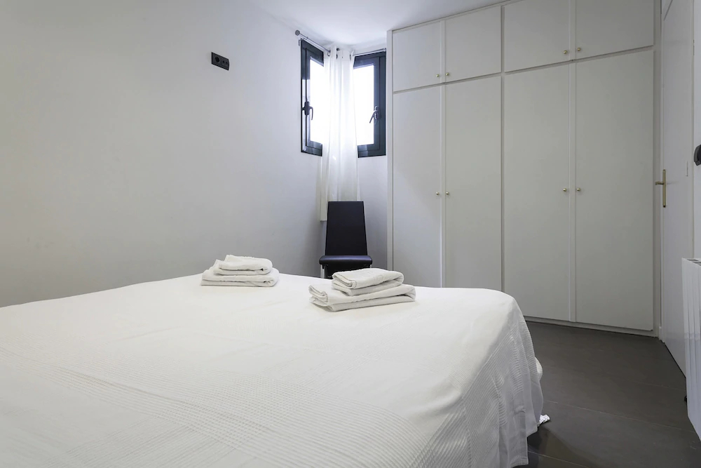Barcelona Comtal Apartments