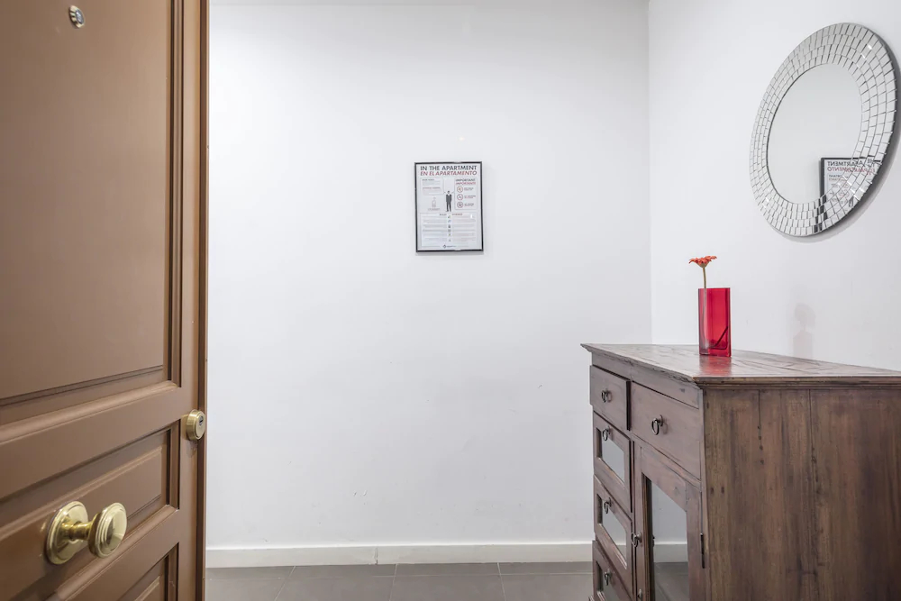Barcelona Comtal Apartments