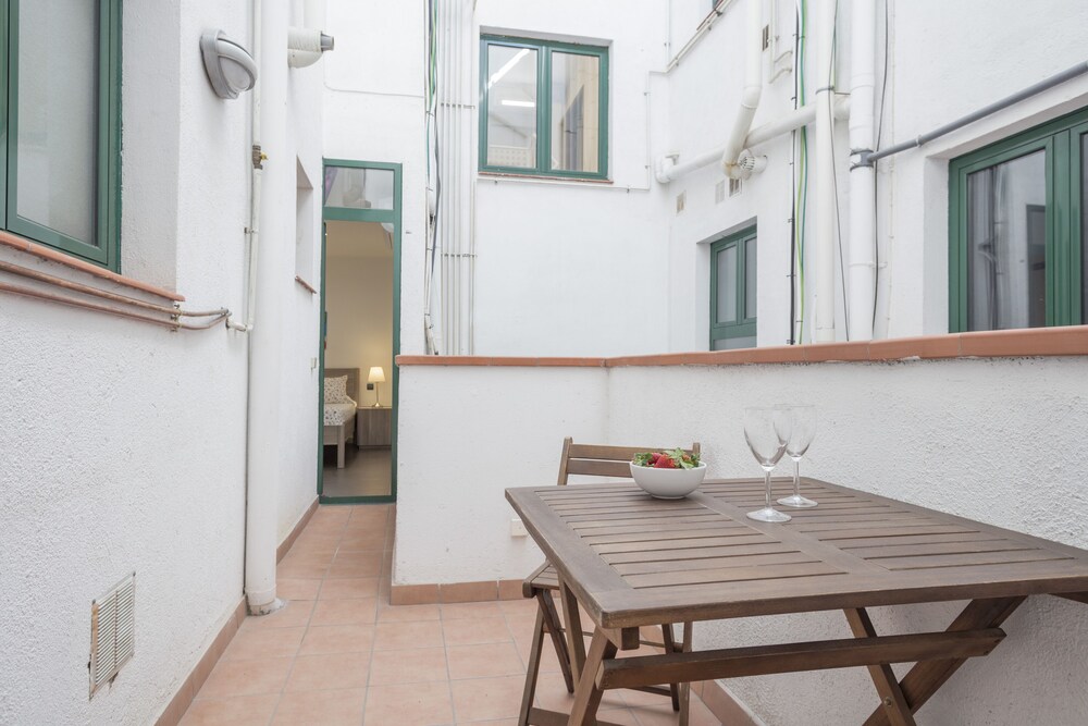 Barcelona Comtal Apartments