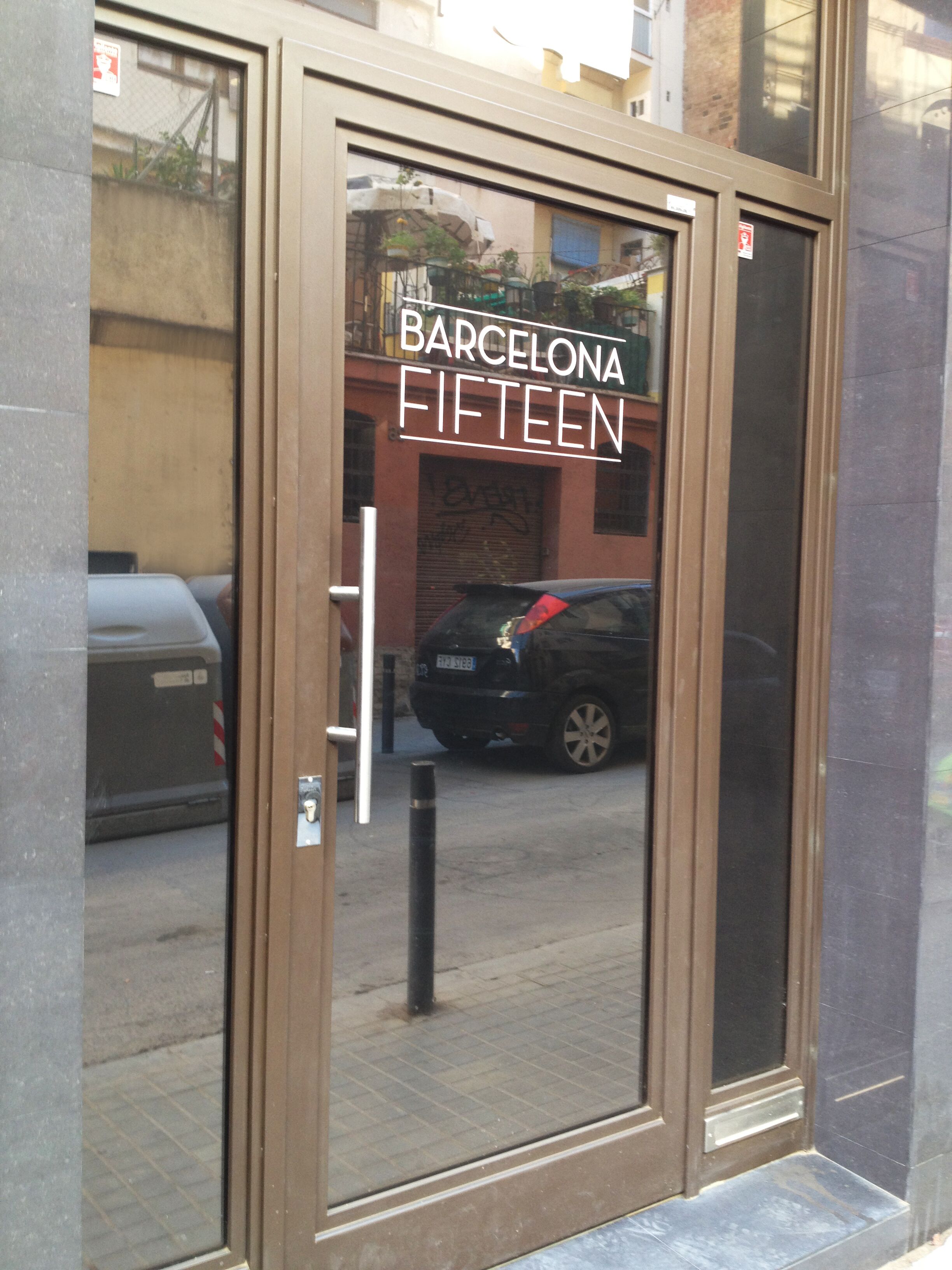 Barcelona Fifteen Luxury Hostel